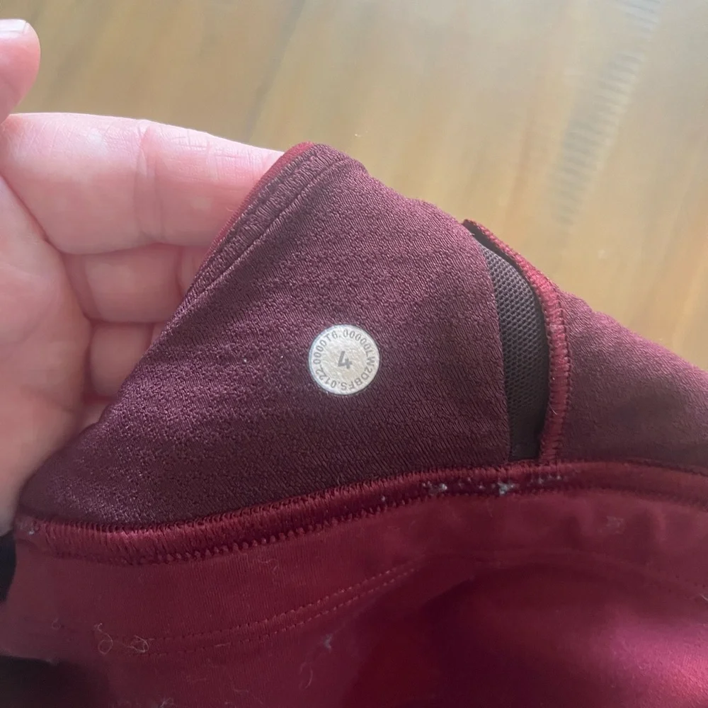lululemon Wunder train Burgundy padded racer back tie dye Sports Bra 4 - Picture 3 of 3